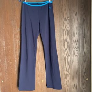 Champion - Women Yoga pants size L/XL